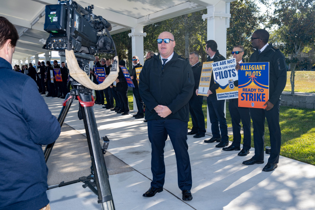 Destin Picket